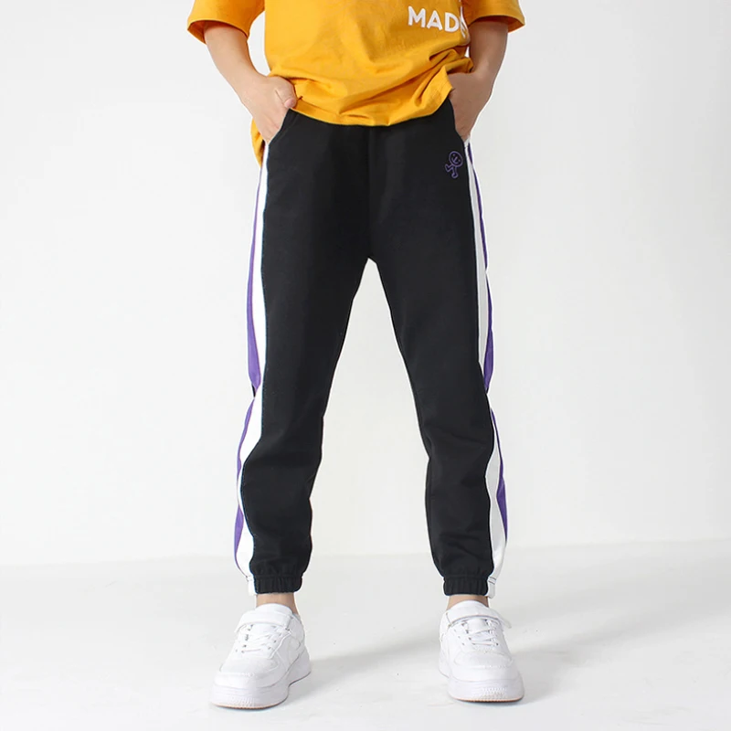 Детская одежда спортивные брюки модные с принтом по бокам на весну и осень