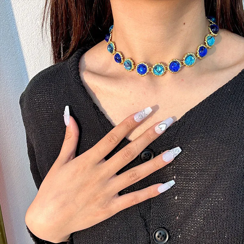 Medieval Retro Neckchain Necklace Vintage Big Blue Beaded Chain Choker Necklaces for Women French Necklace Collar Jewelry Party
