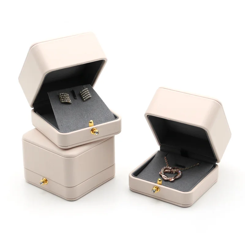 

New Beige Jewelry Box PU Leather Ring Earing Holder Packaging Case Gift Marriage Ring Box Jewelry Storage Organizer Casket