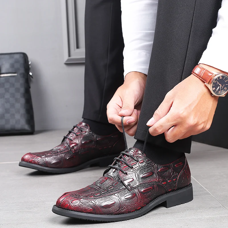 

2023 New Arrival Men Classic Dress Shoes Red Party Footwear For Mens Brand Fashion Wedding Shoes Man Lace Up Office Shoes Male