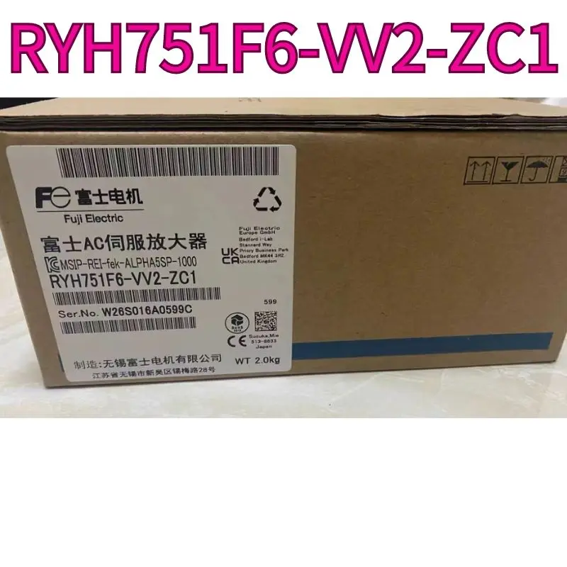 Новый флэш-накопитель поставляется с гарантией на один год и может быть быстро