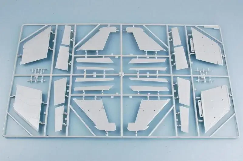 Трубач 1/32 02239 Россия комплект модели истребителя MIG-29K Fulcrum