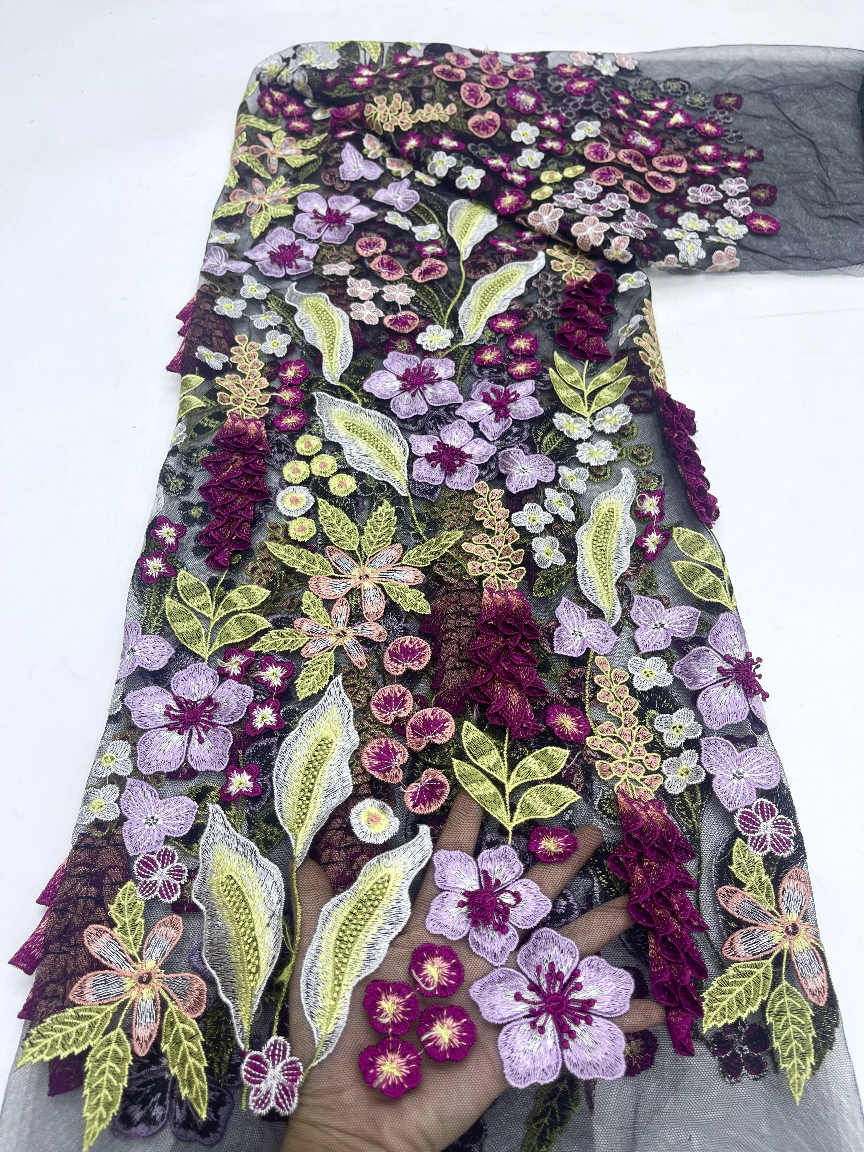 Черная французская Тюлевая кружевная ткань с 3D цветами 2024 высококачественное