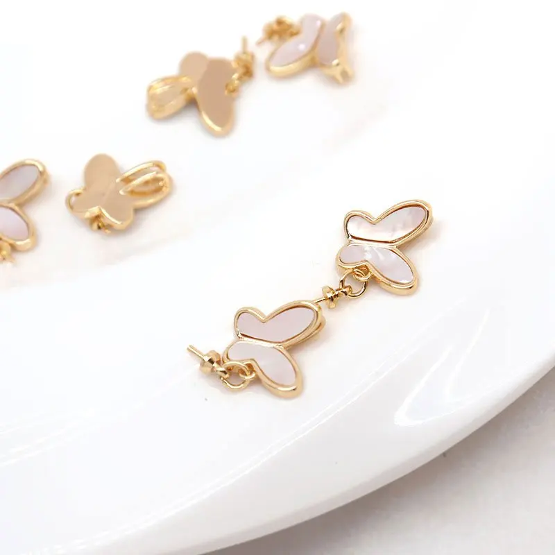 

1PCS Gold Filled White Shell Embedded Butterfly Pendant DIY Handmade Jewelry Pendant Material Necklace Bracelet Accessories