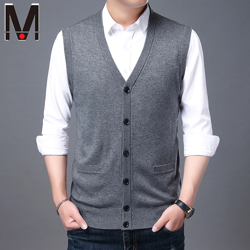 Autumn and Winter New Knitted Fashion Men's Thickened Sweater Tank Top Daily Work Coat Knitted Sweater Tank Top
