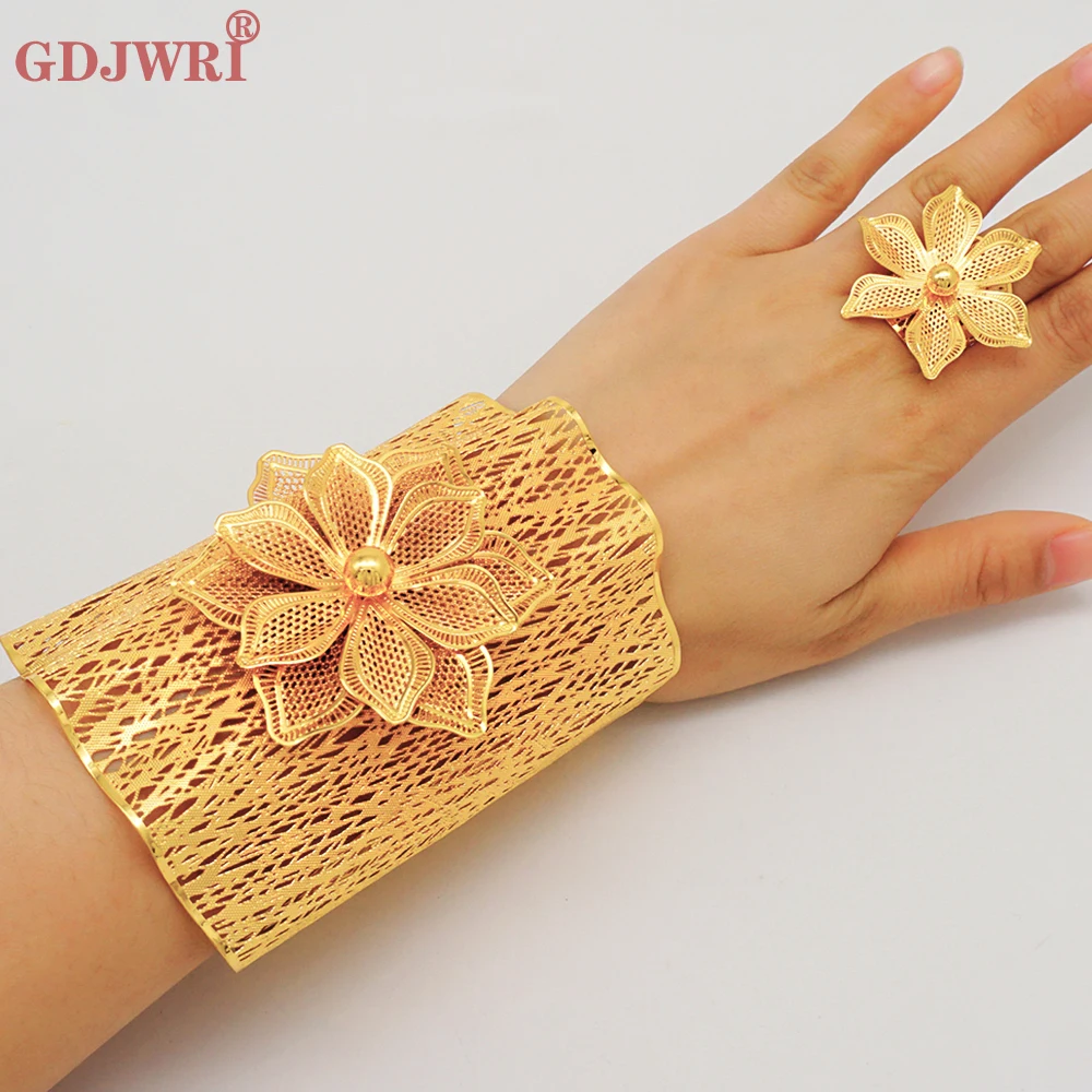 Luxury Indian Dubai Gold Color Big Bangles & Ring For Women African Arabic Charm Bracelet Jewelry Nigerian Wedding Gift Bijoux