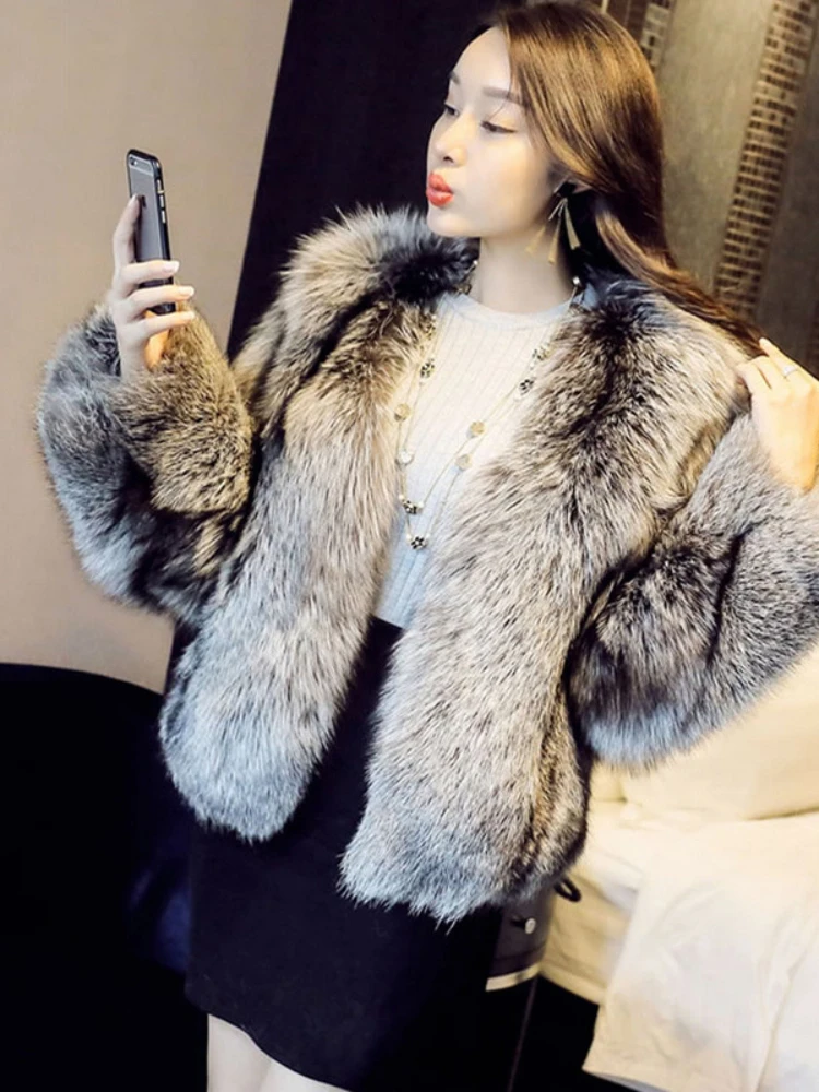 ICCLEK Fox like fur grass coat women 2019 winter short fashion celebrity warm coat women