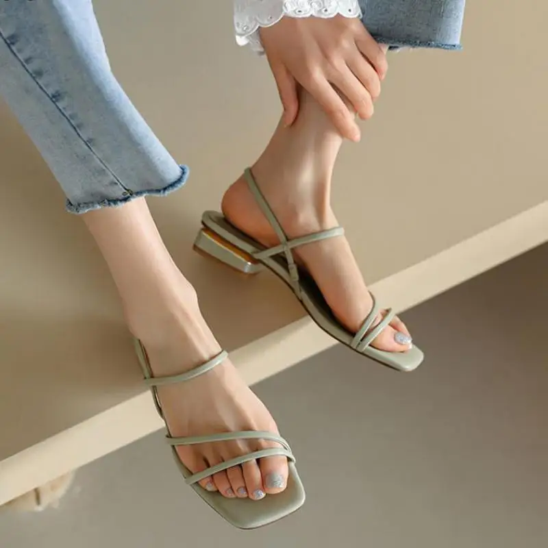 

Сандалии женские с квадратным носком, босоножки с узким ремешком, низкий каблук, без застежки, обувь на толстом каблуке, лето 2022