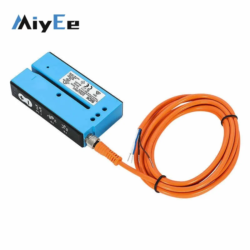 

Внутренний ультразвуковой детектор со слотом для датчика вилки UFN3-70B413 с заменой кабеля длиной 2 метра для SICK