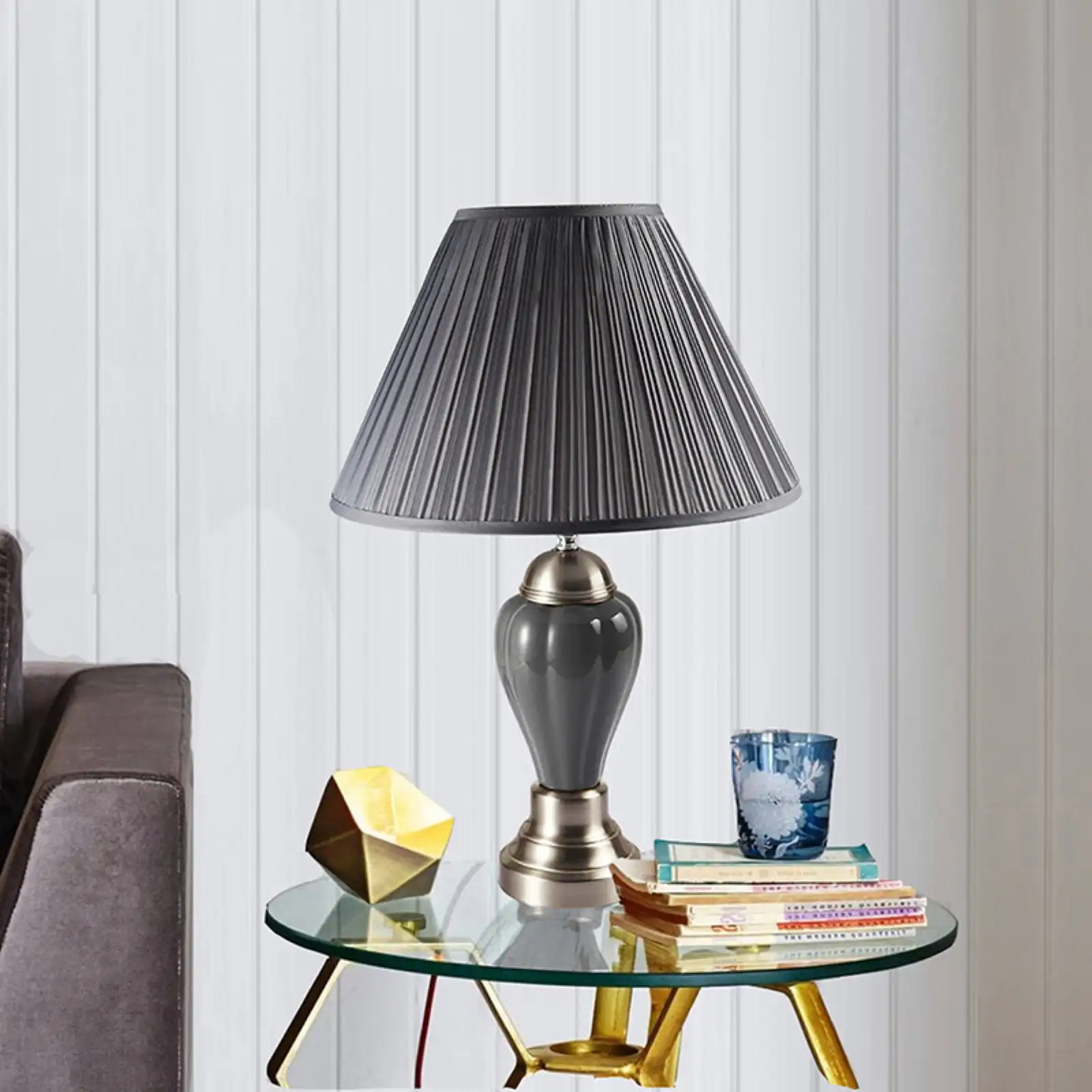 

27"in CERAMIC AND METAL TABLE LAMP - SILVER/GRAY