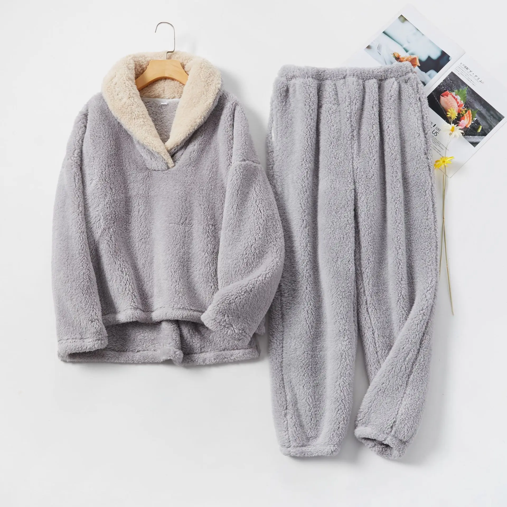 Winter Ladies Warm Soft Flannel Lapel Pajamas Set Coral Fleece Nightwear Pants Thickened Couple Loungewear Can Be Worn Outside