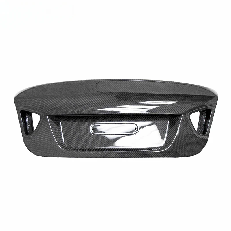 Фото Для BMW 3 серии 2005-2012: задняя крышка багажника из карбона в стиле CSL №2