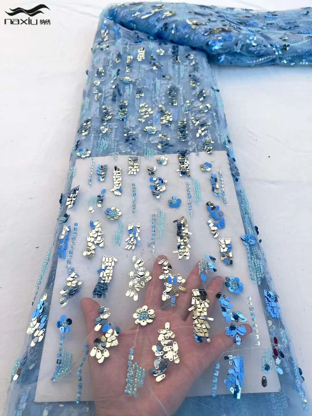 

Новый дизайн, кружевная ткань Madison с бисером, Роскошная золотая линия, бархатная кружевная вышивка, французская нигерийская кружевная ткань...