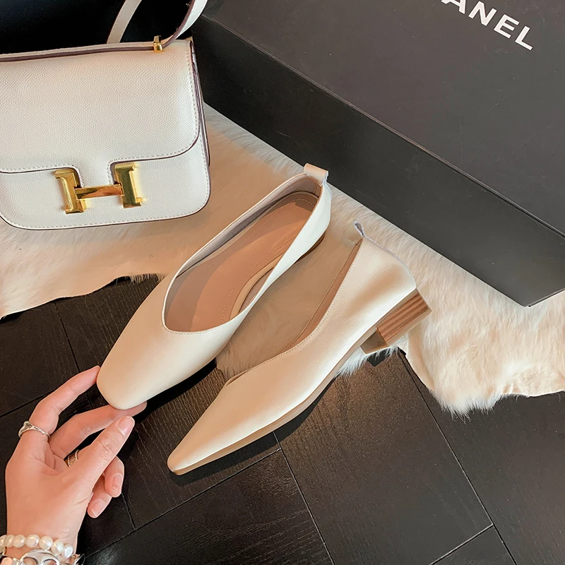 34-40 large size simple women's shoes cow leather square head low heel thick heel cow tendon sole women's shoes