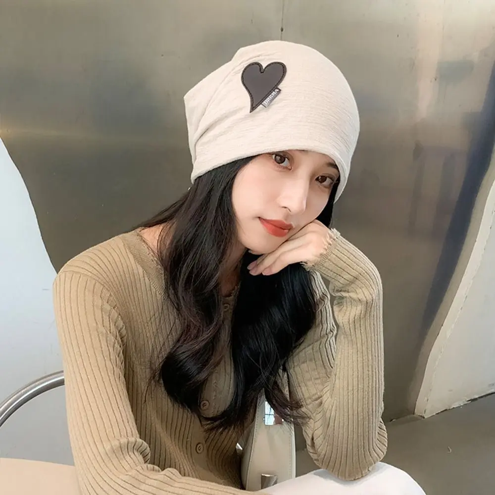 

Простые хлопковые облегающие шапки с сердечком, женские/мужские зимние осенние шапки, однотонная Милая теплая шапочка, женские облегающие ...