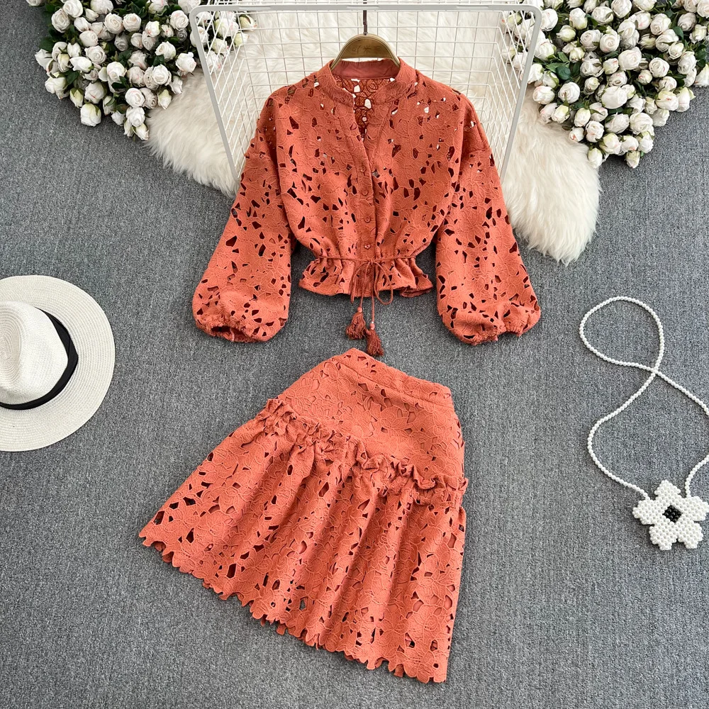 

Vintage Temperament V-neck Hollow Embroidered Lantern Sleeve Short Shirt Women's Two-piece Set High Waist Slimming A-line Dress