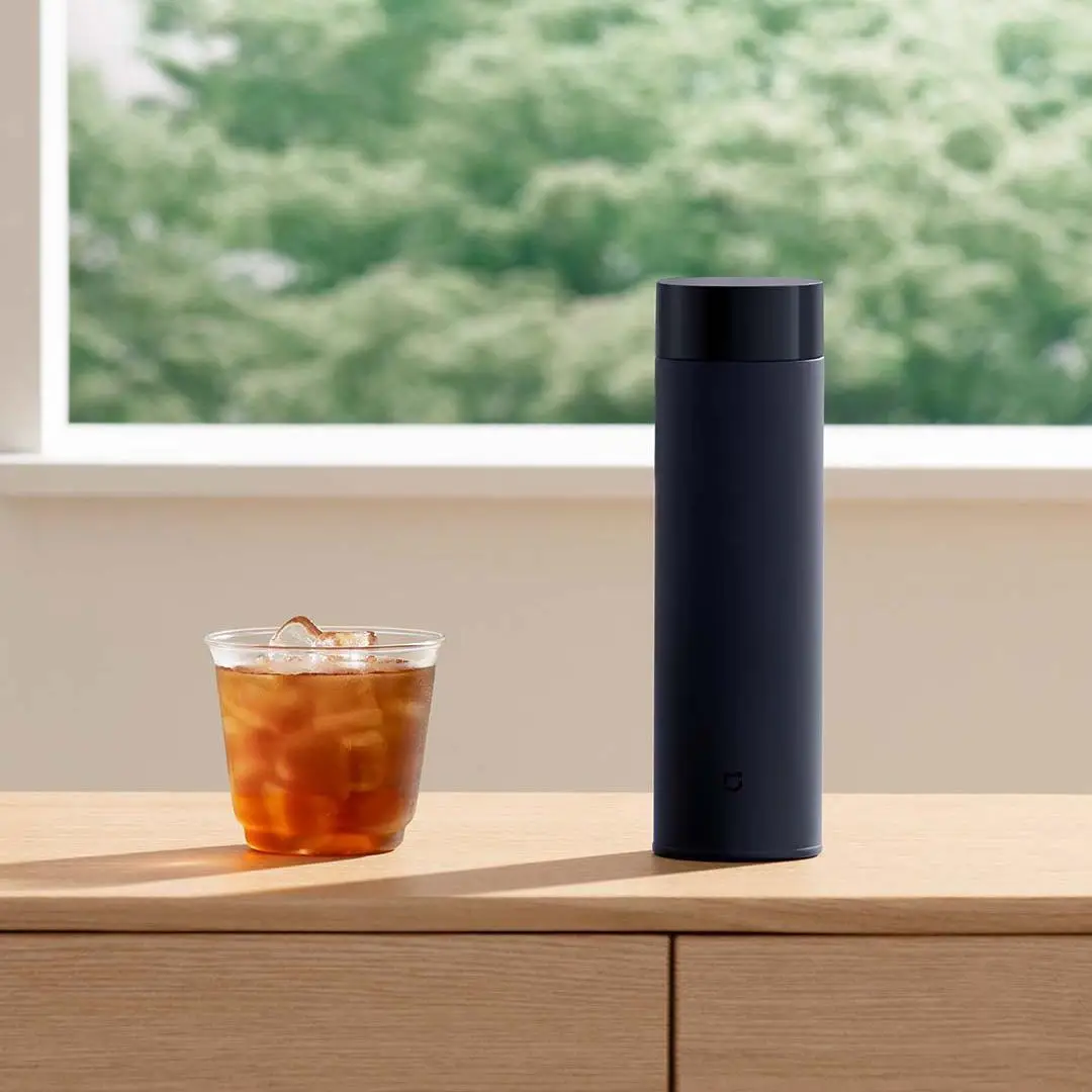 Фото Умная термокружка Xiaomi Mijia 500 мл, внутренняя часть из нержавеющей стали 316L, 6 часов длительного сохранения тепла, 10 часов сохранения холода, вакуумная кружка с функцией сохранения температуры. №3