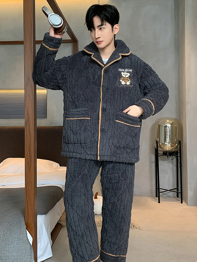 Пижамы мужские зимние новые утолщенные трехслойные стеганые теплые коралловые