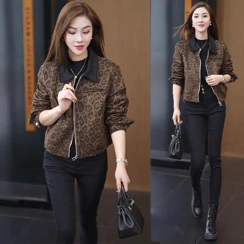 Женское короткое пальто с леопардовым принтом осень 2023 новая мода в стиле ретро