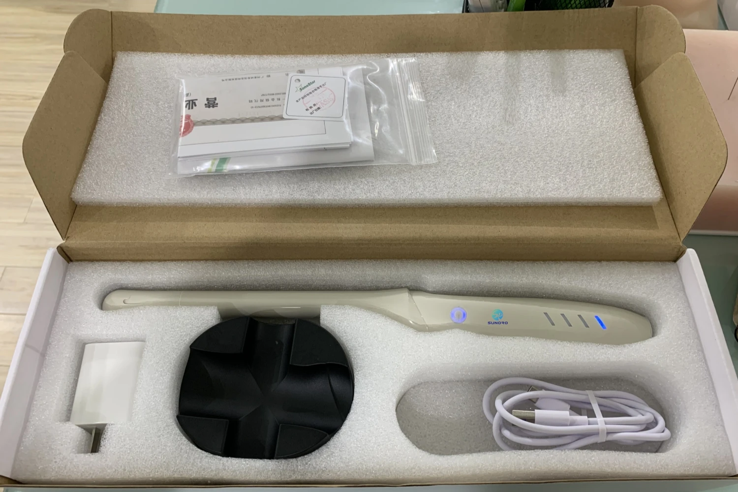 Клиника и больница. Портативный беспроводной интеллектуальный ультразвуковой