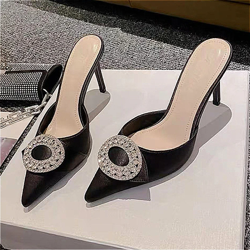 Женские шлепанцы на высоком каблуке с кристаллами пикантные сандалии острым