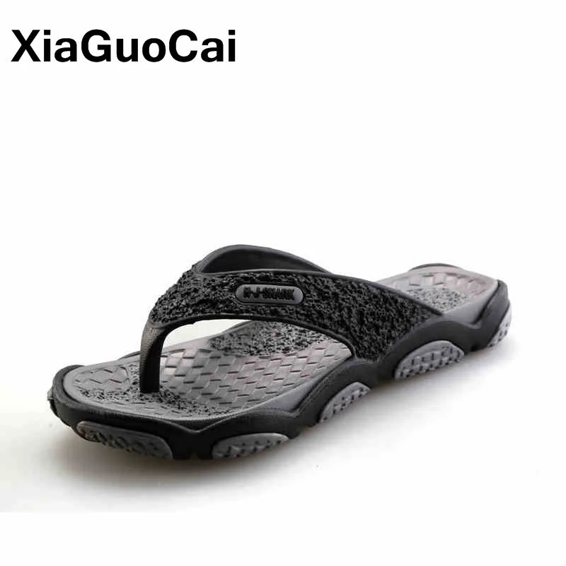 

Men Massage Slippers Summer New Arrival Man Flip Flops Fashion Pinch Feet Male Beach Shoes Lightweight Thongs 2023 Male Footwear