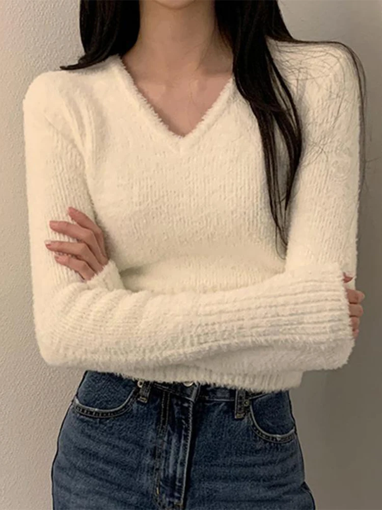 

White Sweater Women Autumn Winter Long Sleeve Pullover Sweaters Female Korean Elegant Soft Warm Knitted Crop Tops Slim Jumper