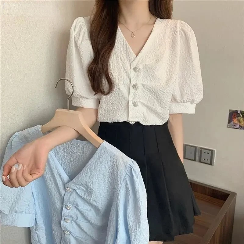 

Sandro Rivers Large Size Slightly Fat French Design Sense Niche V-Neck Bubble Sleeve Shirt Female Pleated Chic Top Blouses