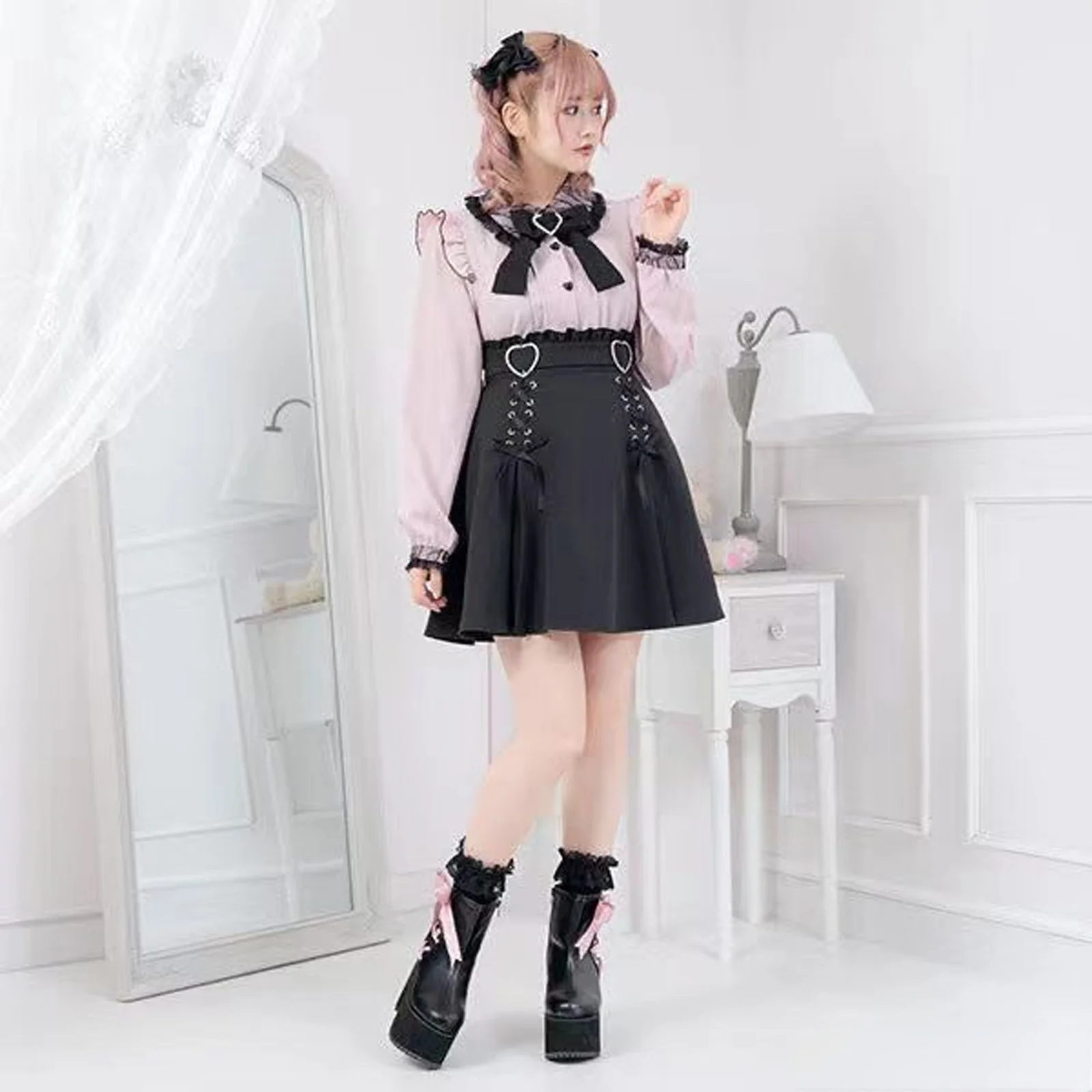 Фото Комплект в стиле Kawaii Jirai Kei Lolita: милая японская блузка и облегающая юбка с высокой талией в стиле Y2K для женщин, повседневный эстетичный образ №4