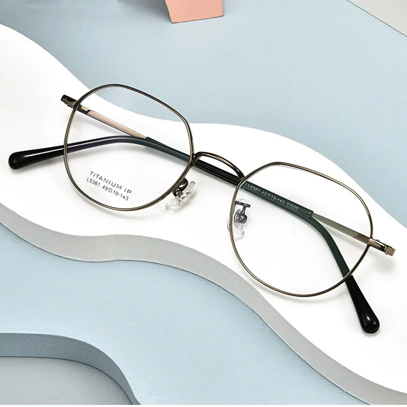 

TGCYEYO Polygonal Men Women Titanium Eyeglasses Frames Fashion Literary Retro Prescription Spectacles Ultra-light Myopia Eyewear