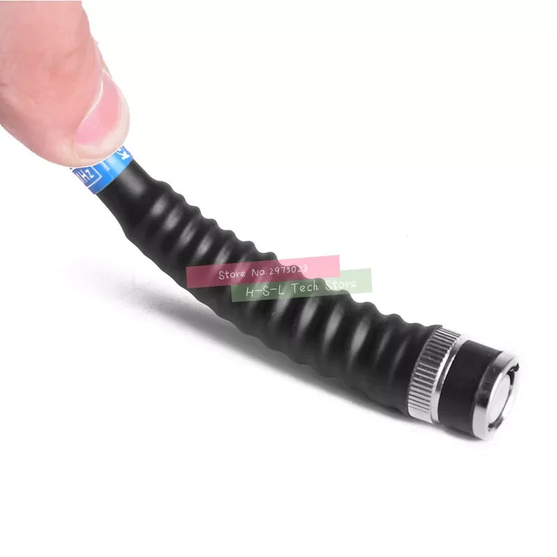 Hand Holding A Radio Walkie Talkie Antenna Telescopic Antenna VHF 136-174Mhz BNC/SMA/MOTO Connection Stainless Steel Antenna