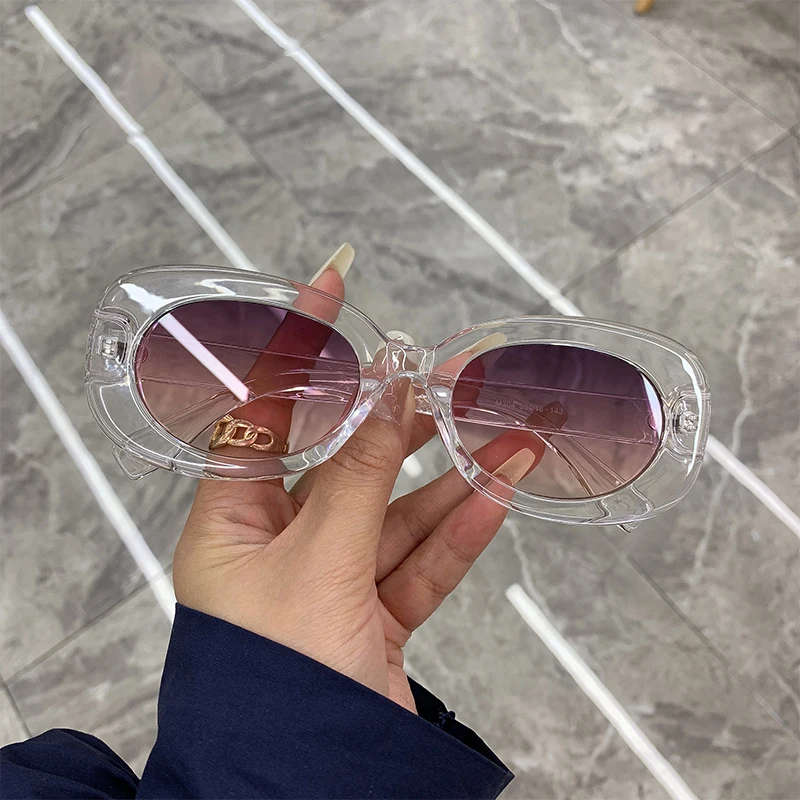 

Солнцезащитные очки в овальной большой оправе UV400 для мужчин и женщин, модные аксессуары от солнца в стиле ретро, с защитой от ультрафиолета,...