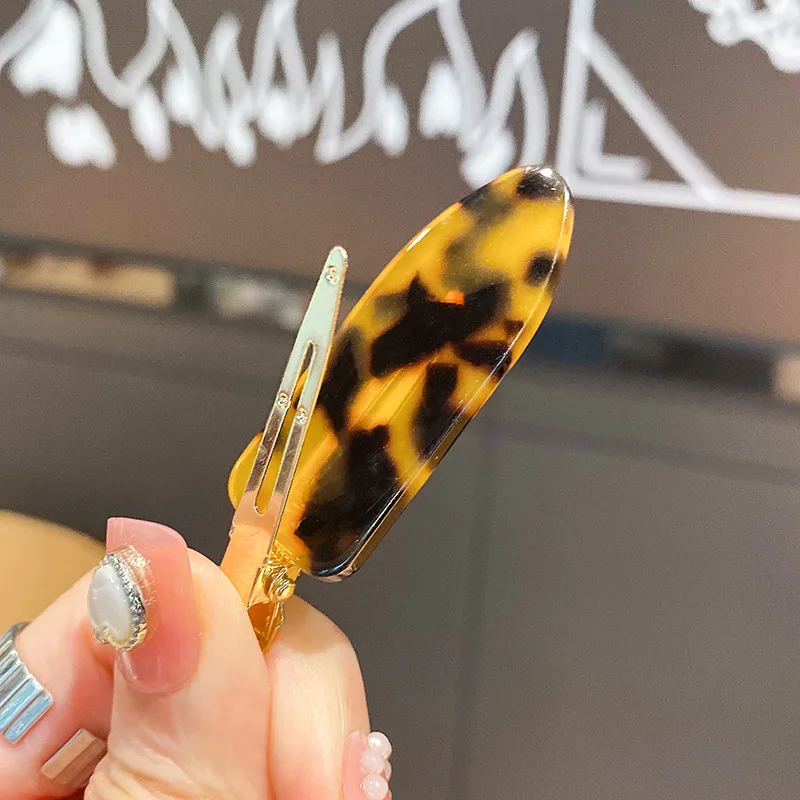 Заколка для волос леопардовая бесшовная из ацетата 4 шт.