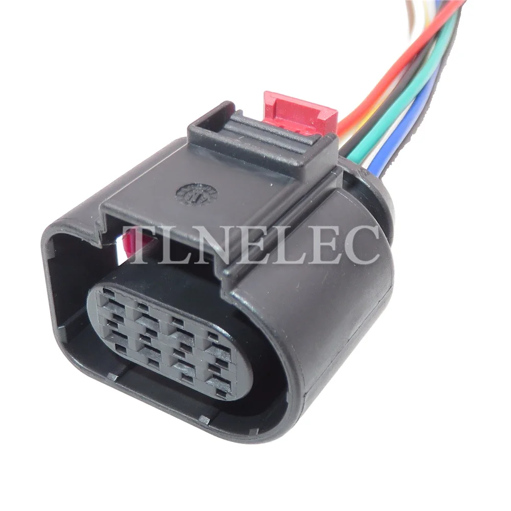 

Автомобильный разъем 8-контактный 4H0973714B