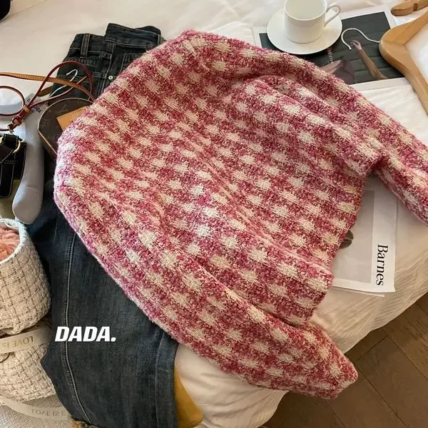 Женское шерстяное пальто в клетку розовое Стеганое Корейском стиле шикарная