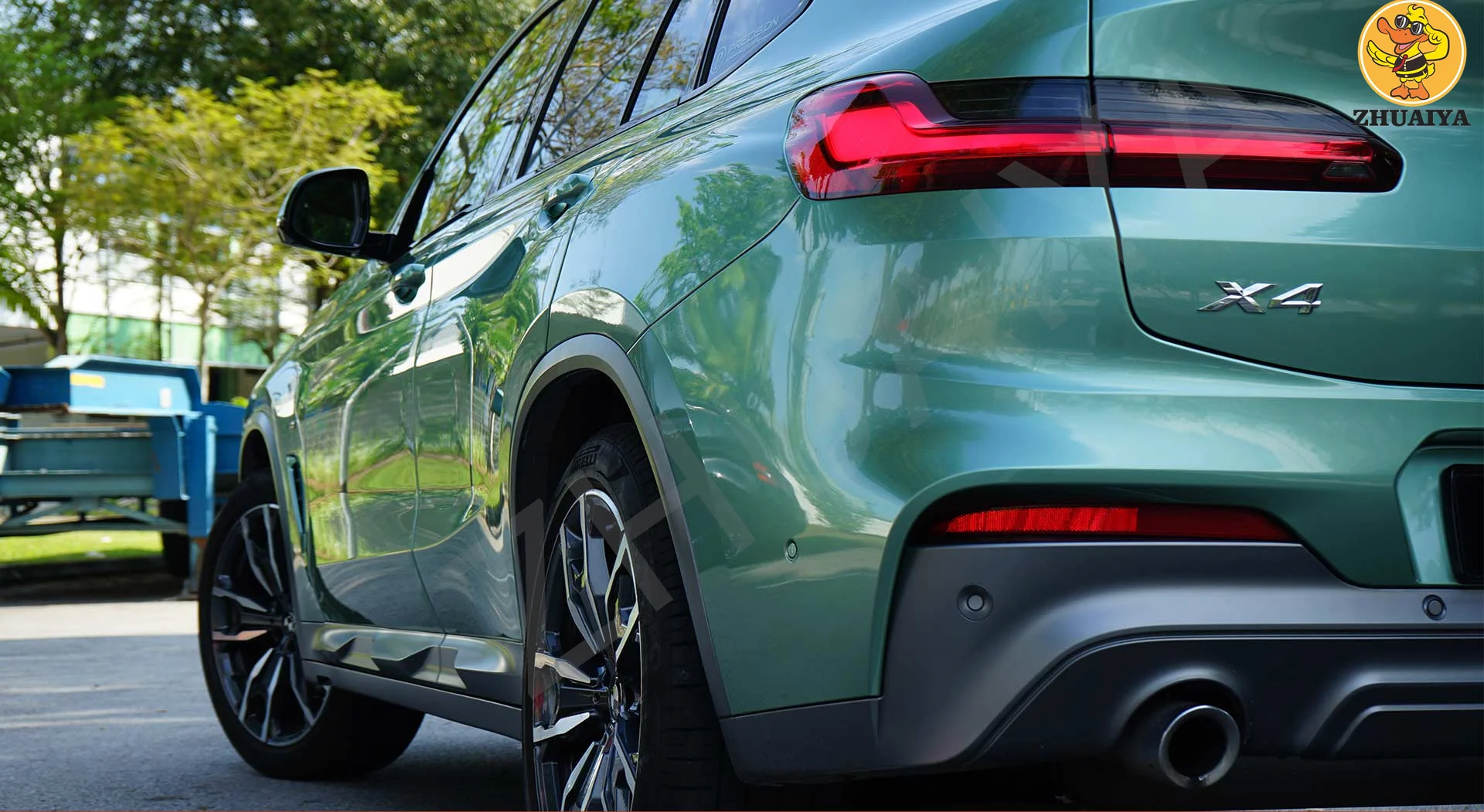 Рисунок 6 - Высококачественные автомобильные наклейки из ТПУ