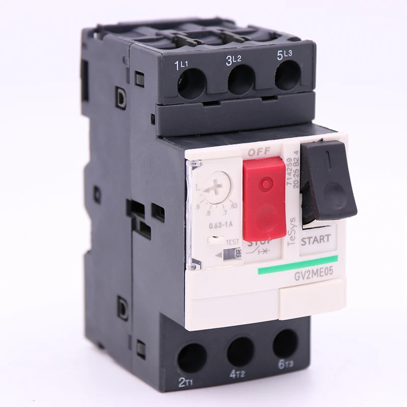 

Термомагнитный винтовой зажим GV2ME05 3P 0,63-1A, клеммы, автоматический выключатель двигателя
