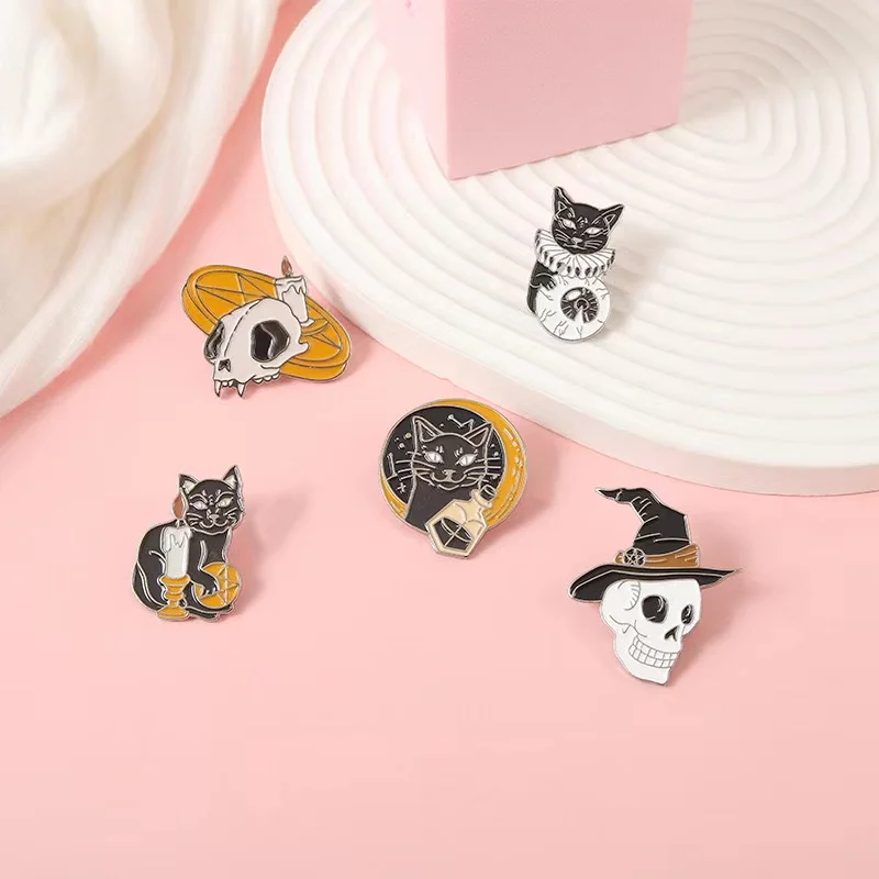 Wholesale Cat Duke Enamel Pins Custom Witch Skeleton Eye Candle Brooches Backpack Lapel Badges Dark Punk Gothic Jewelry Gifts