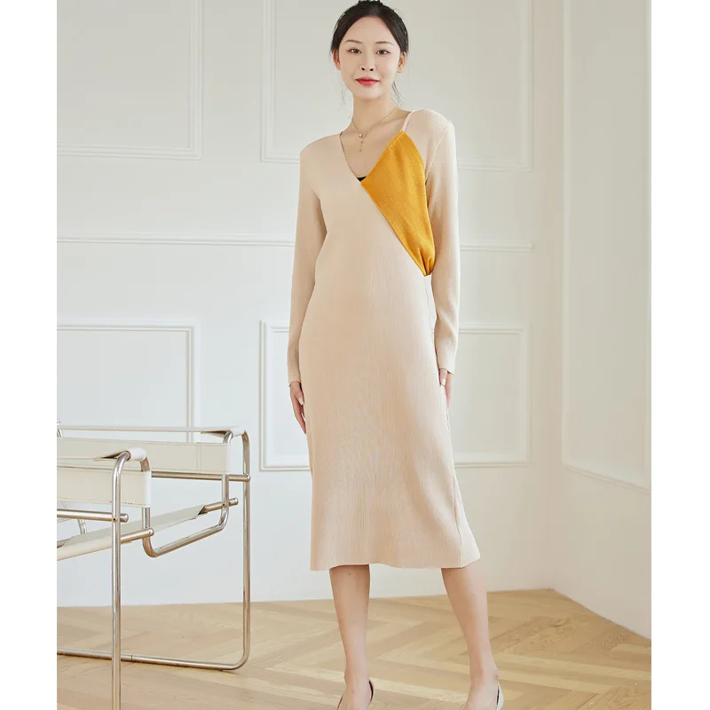 

Miyake pleated knitted dress autumn fashion all-match chain design sense niche stitching long skirt