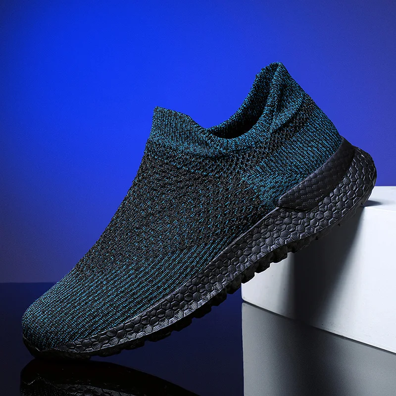 Lightweight Men's Jogging Sneakers 2023 New Hot Sale Cushioning Road Male Running Shoes Adult Breathable Athletic Casual Shoes