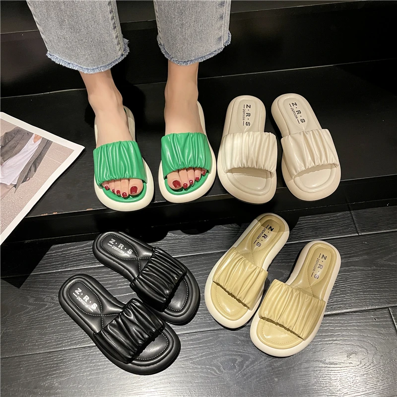 

Сланцы женские пляжные, мягкая Роскошная обувь на плоской резиновой подошве, со складками, из ПУ кожи, шлепанцы, 2022