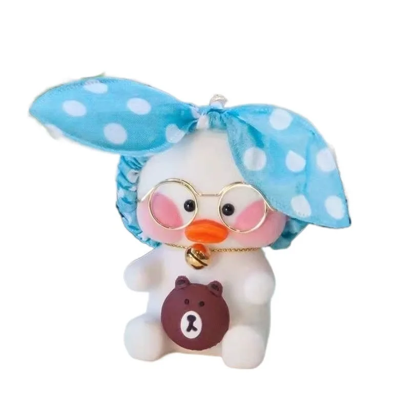 

2022 New duck doll keychain little yellow plush hand-made cartoon pendant gift girl