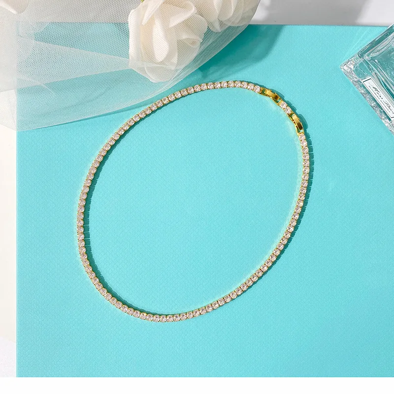 

Fashion necklace retro exquisite personality creative with gypsophila simple circle chain simple jewelry