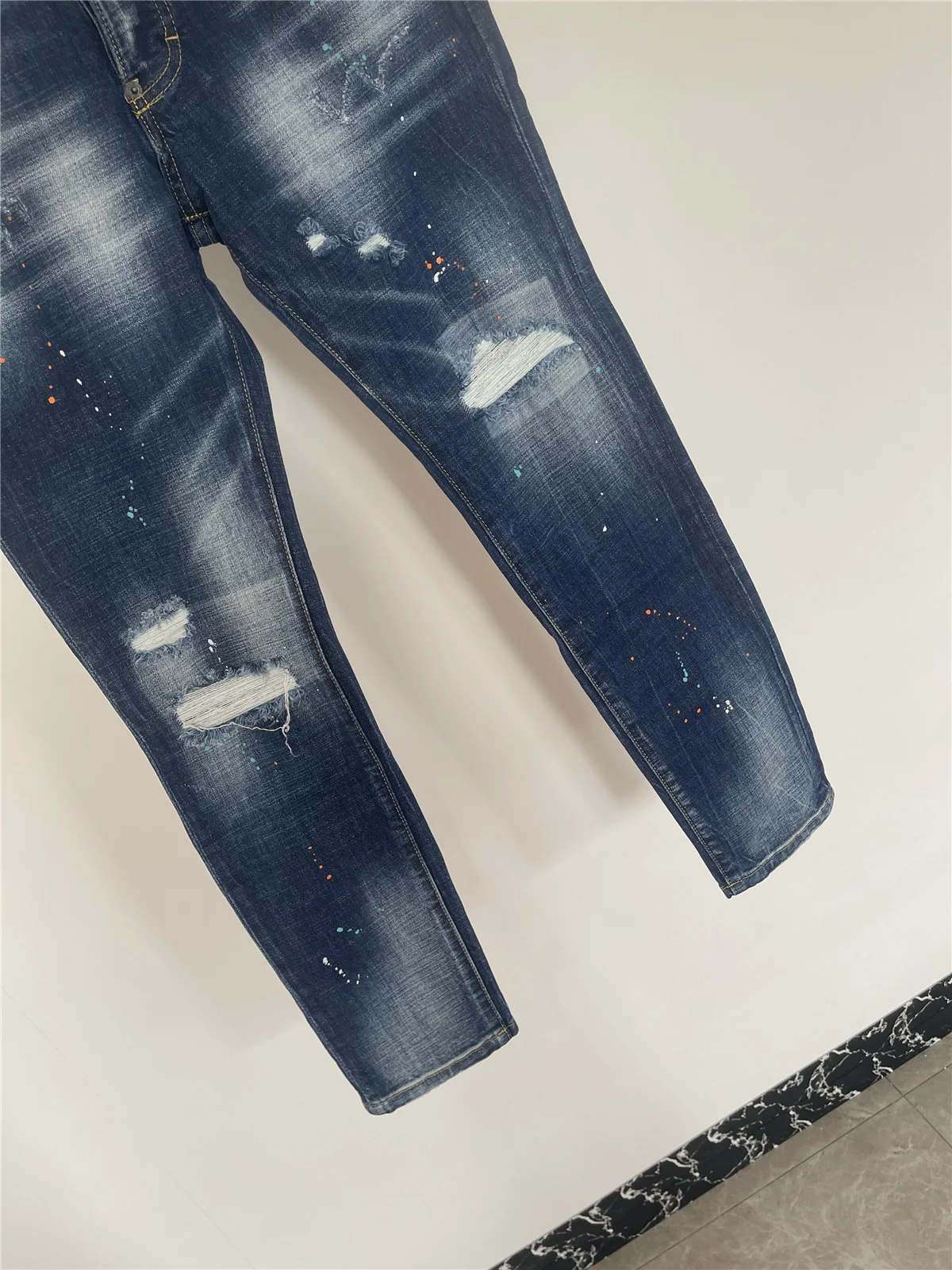 2024 осенне-зимняя новая стирка шлифовка отверстие патч краска трехмерная резка