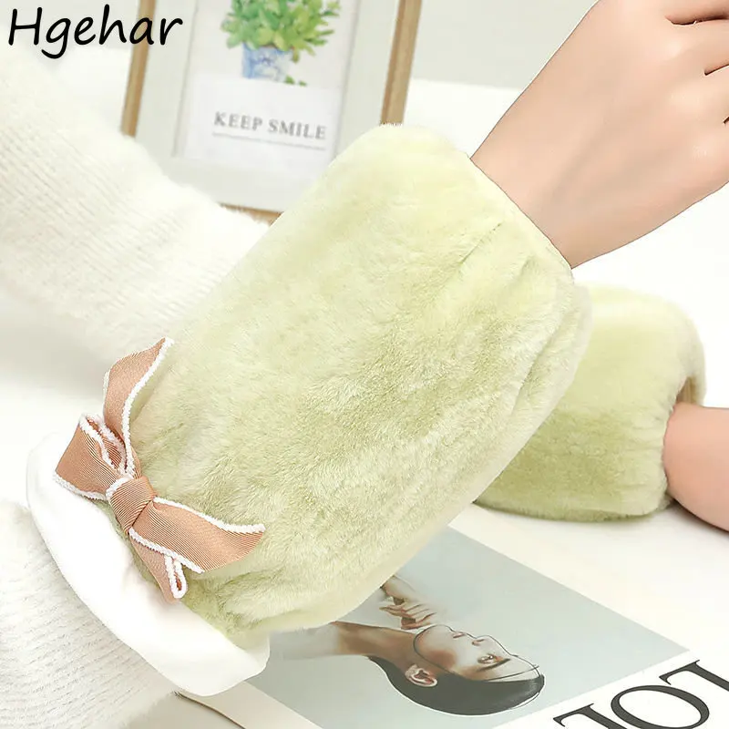 

Мультяшные плюшевые нарукавники, женские мягкие дышащие грязеотталкивающие маслостойкие анти-обрастающие рукава для рук, кухонные инстру...