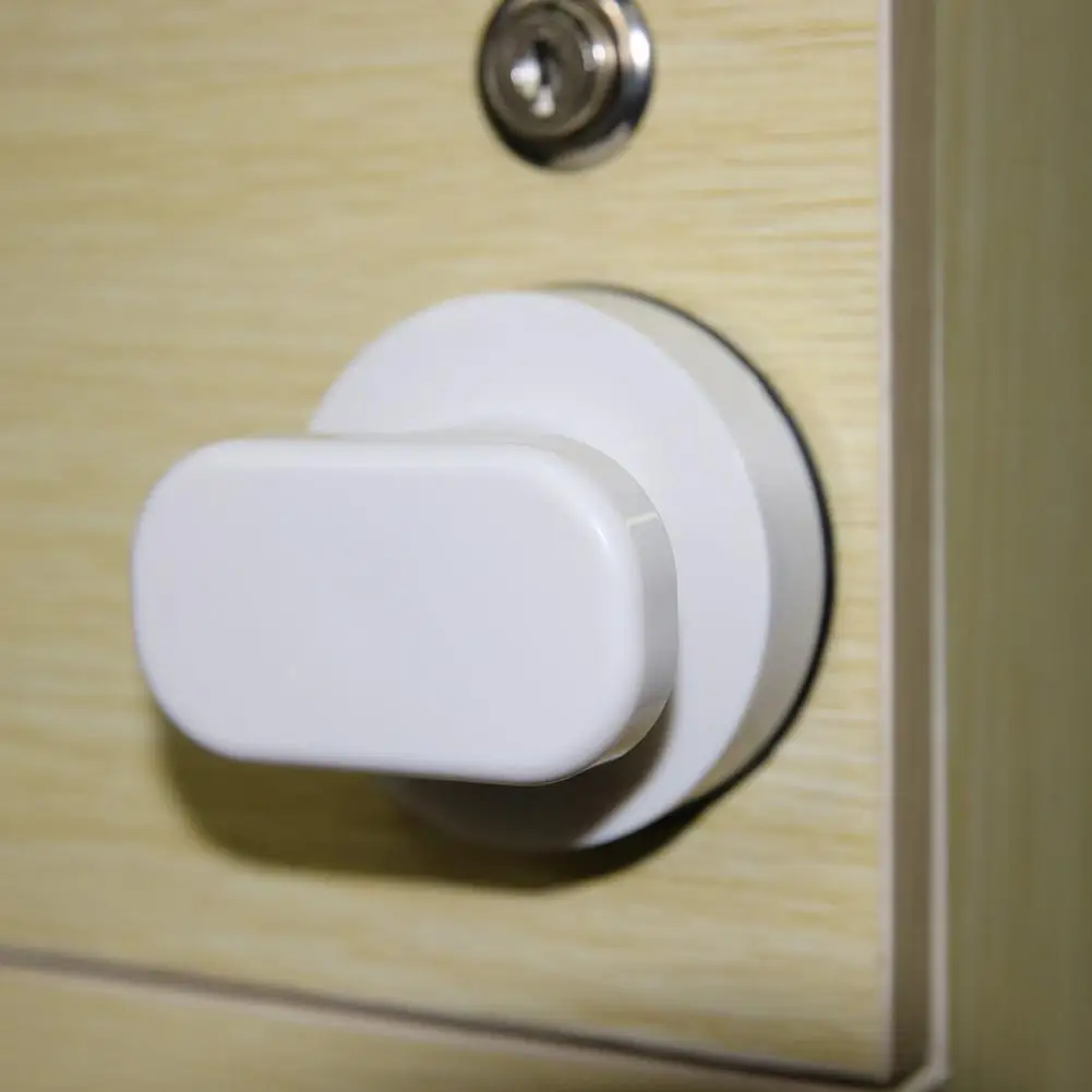 

1 шт., водостойкая ручка на присоске для дверей