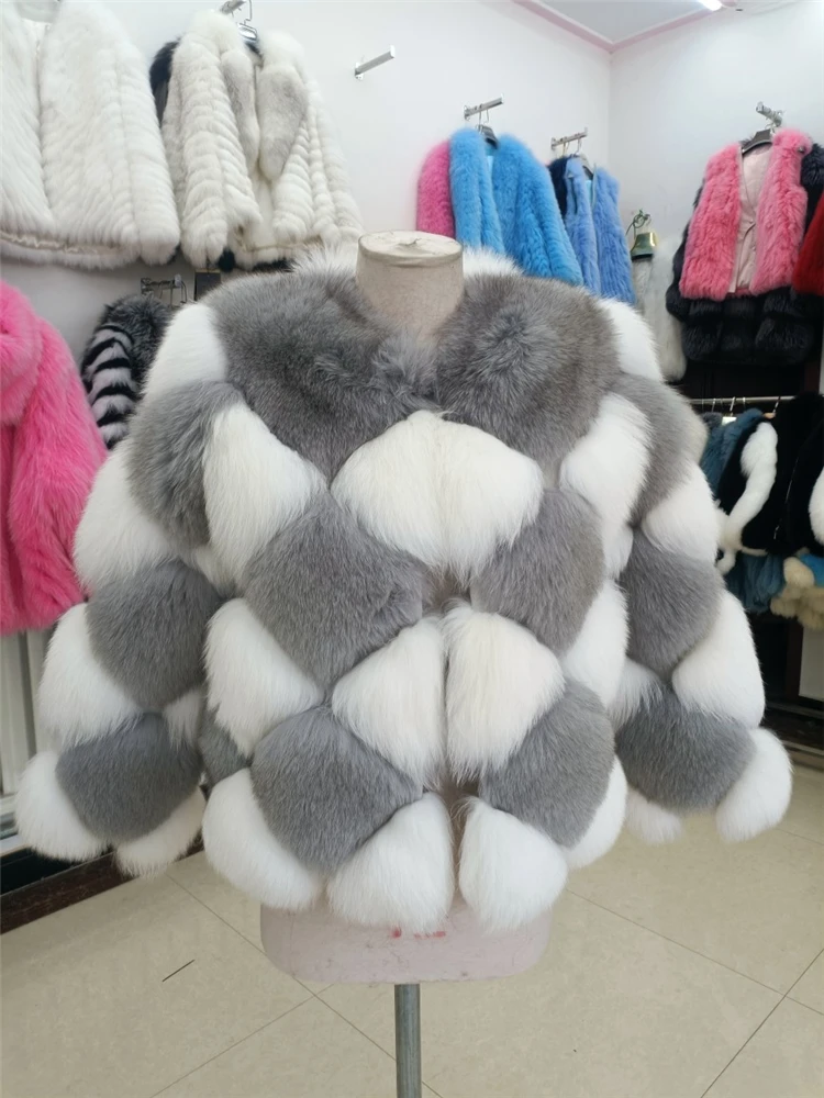 Luxury High-end Real Fox Fur Coat Wholeskin Natural Fur Jacket Checkerboard Plaid Pattern Ladies Fashion Overcoat Plush