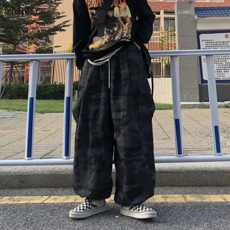 

Pants Men Baggy Tooling European Ins Youngster Japanese Streetwear Hip Hop Multi Pockets Casual Trousers New-fashion Camouflage