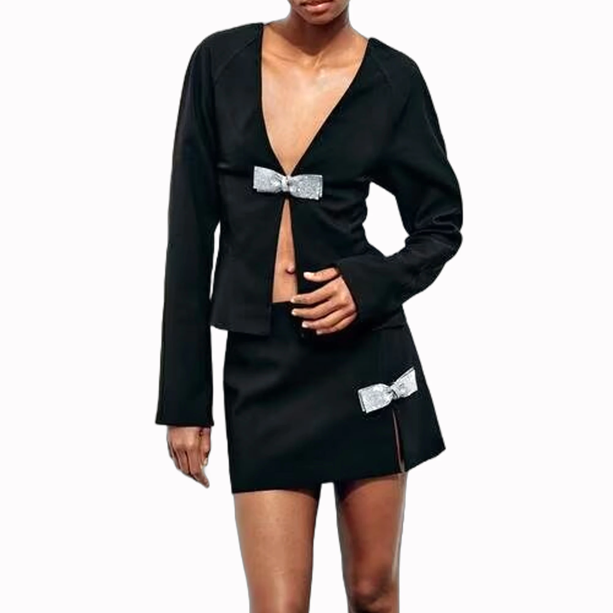 Женский комплект из топа с V-образным вырезом и юбки высокой талией