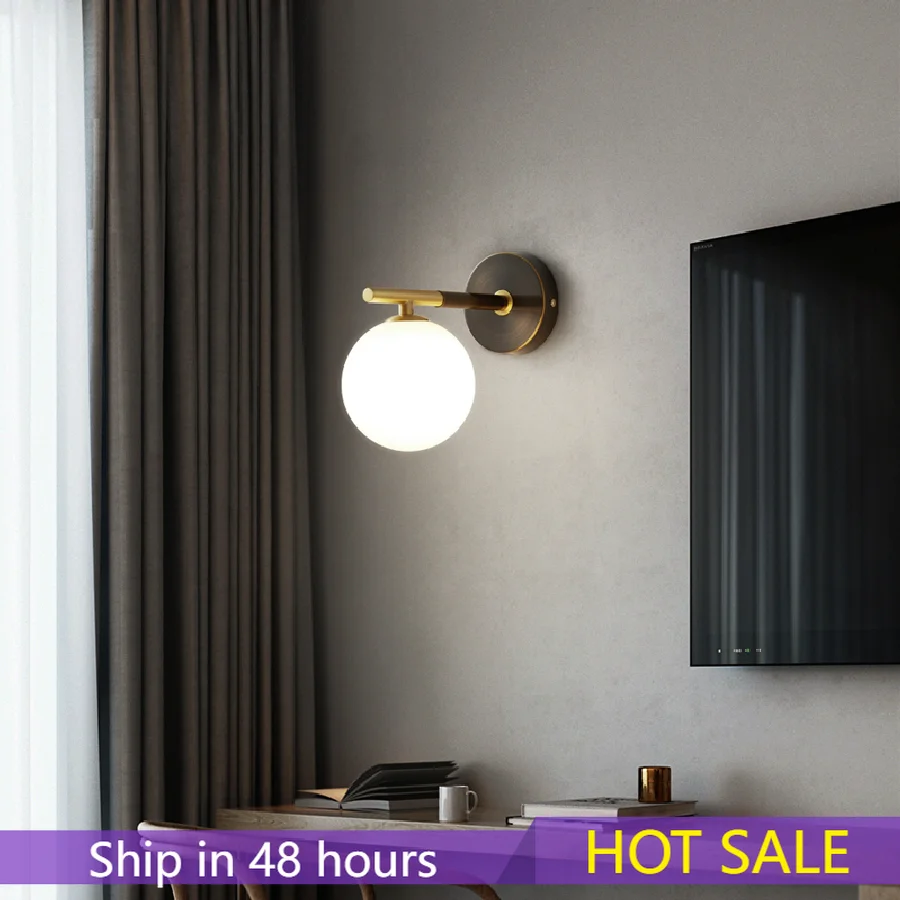 

Роскошный медный светодиодный настенный светильник, лампа в стиле постмодерн для спальни, прикроватного столика, стеклянного шара, декорат...